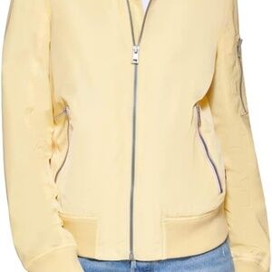 Levi's NWT  Popcorn Yellow Women's Melanie Newport XS Bomber Jacket